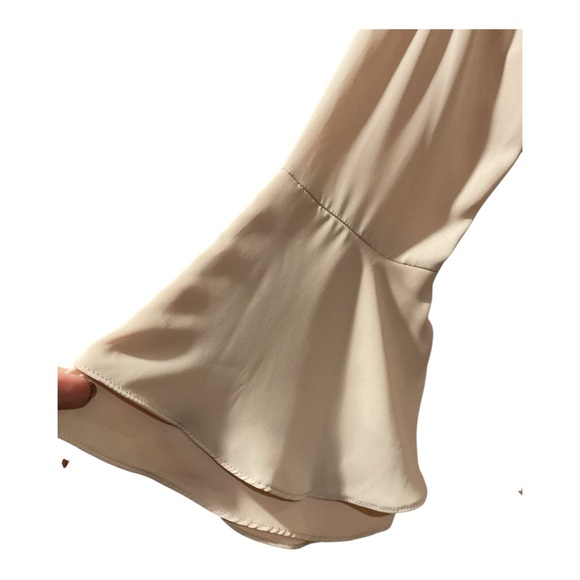 NWT Amanda Uprichards Arabelle Off-The-Shoulder Blouse 
Size: P/XS (Not Petite) - Picture 4 of 7